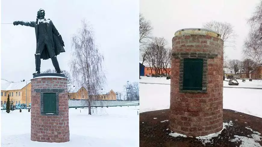 Памятник Суворову в Полтаве