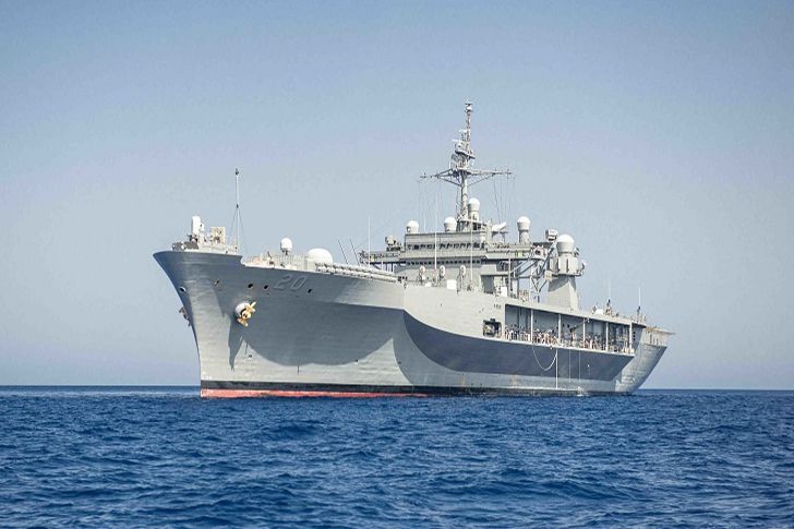 Корабль управления Mount Whitney