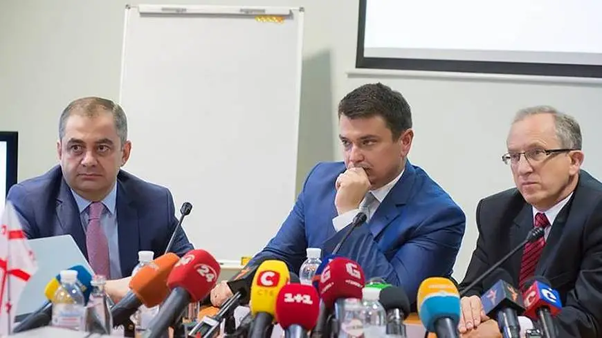 Артем Сытник и Гизо Углава