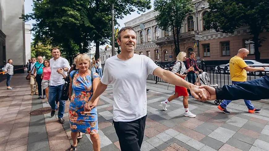 Святослав Вакарчук хоровод