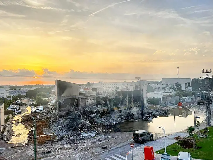 Полицейский участок в городе Сдерот после штурма