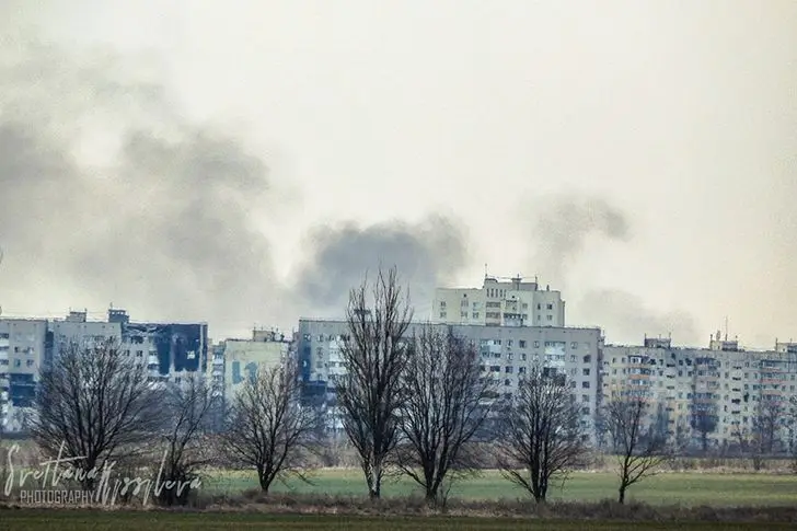 Вид на Мариуполь с дороги на Сартану