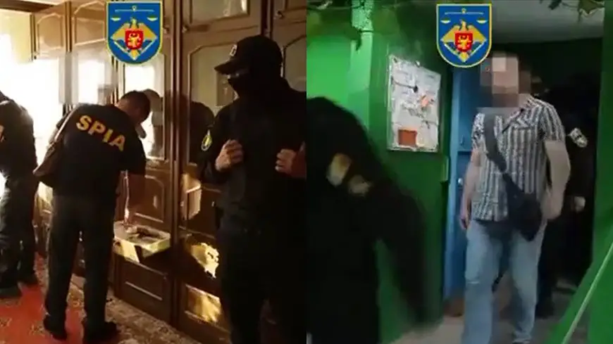 Обыск в доме журналиста Николая Костыркина