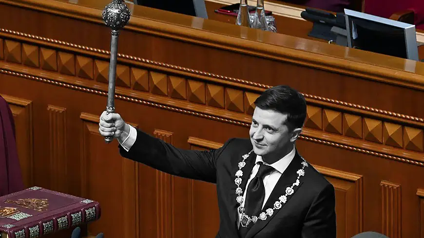 Зеленский с булавой