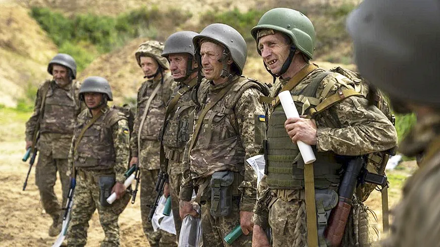 украинские мужики в армии