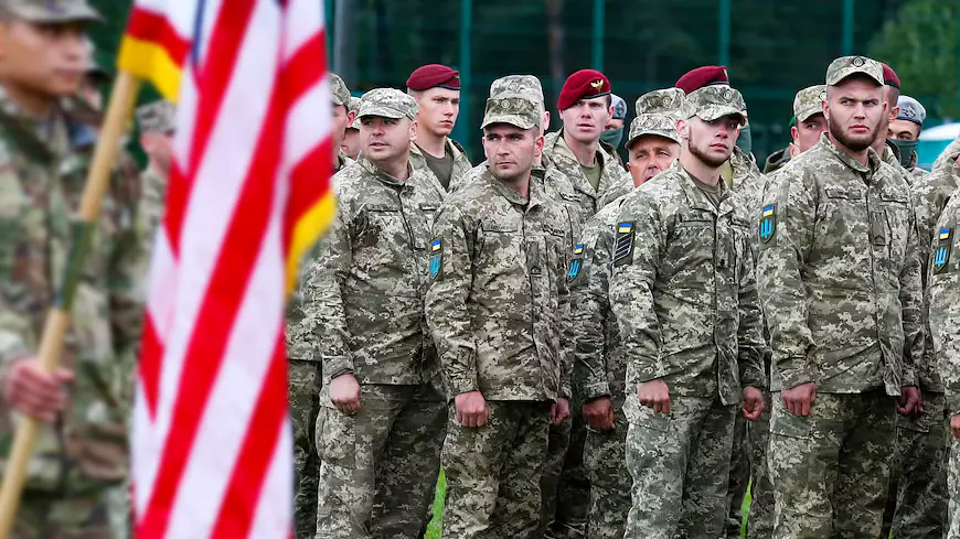 украинские военные в европе