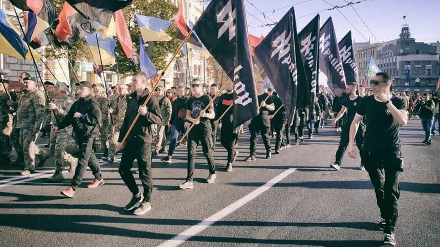 Марш неонацистов в Киеве.