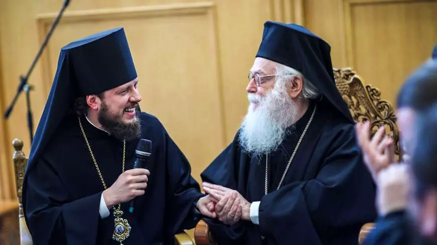 Предстоятель Албанской Православной Церкви Анастасий и епископ Виктор