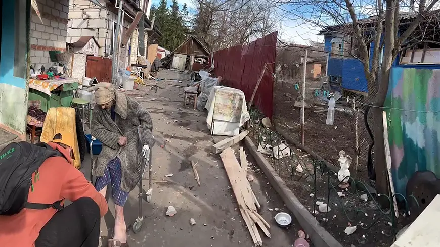 старушка в Курской области